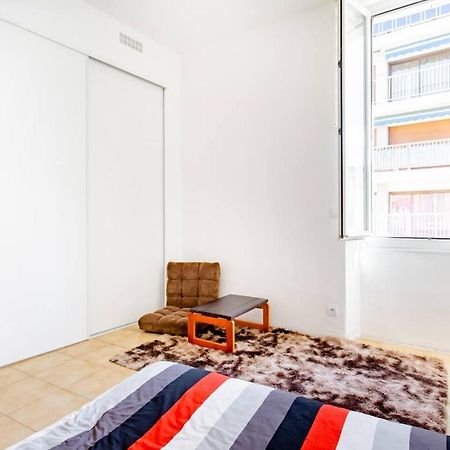 Room Rental In Apartment In Marseilles Exterior foto