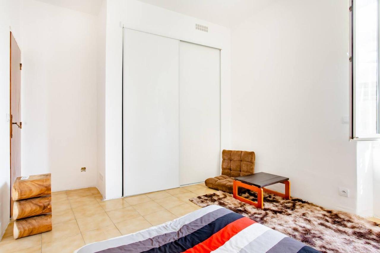 Room Rental In Apartment In Marseilles Exterior foto